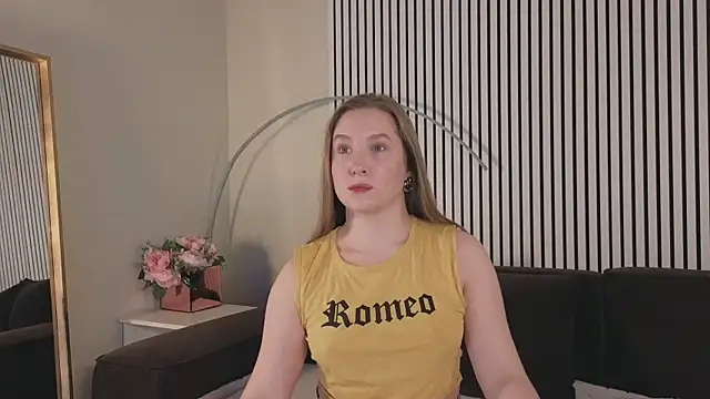 Snapshot of saint_trisha chatting on 03-12-26, 08:37 saint trisha online show from 03-12-26, 08:37