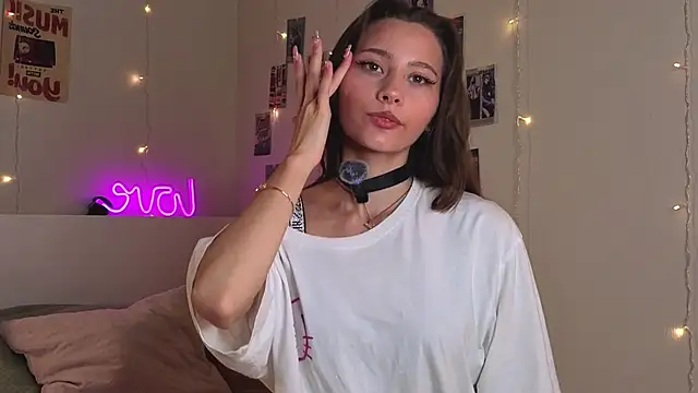 EditaBails online show from 09-17-25, 06:31