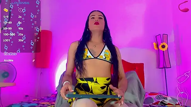 alexsandra kiss online show from 04-27-26, 11:19