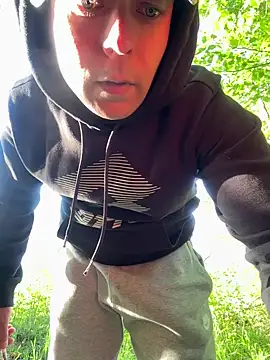 Buroo97 online show from 05-17-26, 04:43