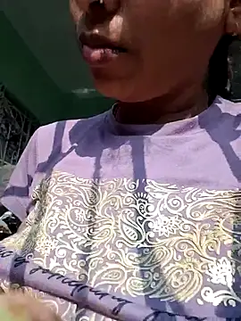 Hotty-Nidhi online show from 12-05-25, 03:26