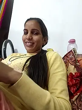 Hotty-Nidhi online show from 01-18-26, 05:55