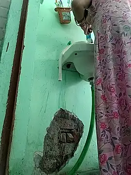 Hotty-Nidhi online show from 03-01-26, 02:46