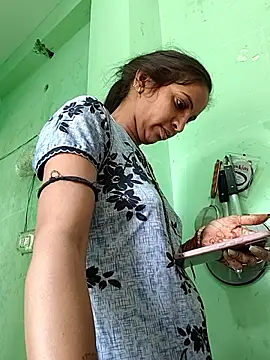 Hotty-Nidhi online show from 03-14-26, 03:12