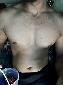 Snapshot of HARSHHU01 chatting on 10-26-25, 04:35 HARSHHU01 online show from 10-26-25, 04:35