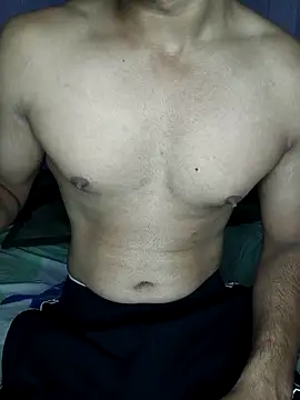 Snapshot of HARSHHU01 chatting on 11-16-25, 03:06 HARSHHU01 online show from 11-16-25, 03:06