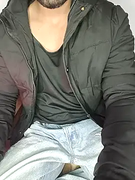 Snapshot of HARSHHU01 chatting on 01-07-26, 03:47 HARSHHU01 online show from 01-07-26, 03:47