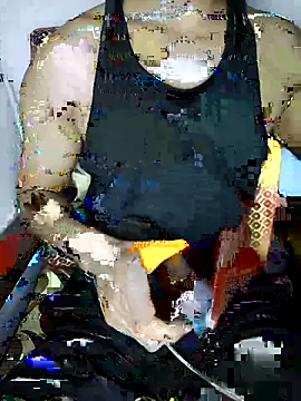 Snapshot of HARSHHU01 chatting on 02-07-26, 11:25 HARSHHU01 online show from 02-07-26, 11:25