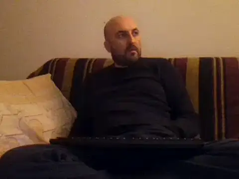 Snapshot of maxxxio12 chatting on 03-14-25, 08:49 maxxxio12 online show from 03-14-25, 08:49