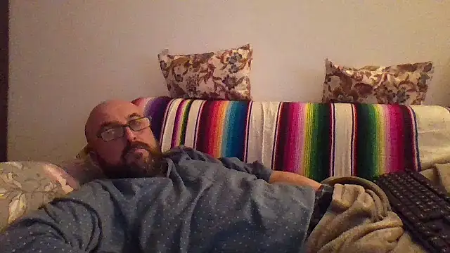 Snapshot of maxxxio12 chatting on 03-13-26, 08:15 maxxxio12 online show from 03-13-26, 08:15