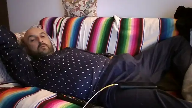 maxxxio12 online show from 04-15-26, 07:58