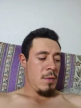 Snapshot of Thunderbolt121 chatting on 10-09-25, 07:01 Thunderbolt121 online show from 10-09-25, 07:01