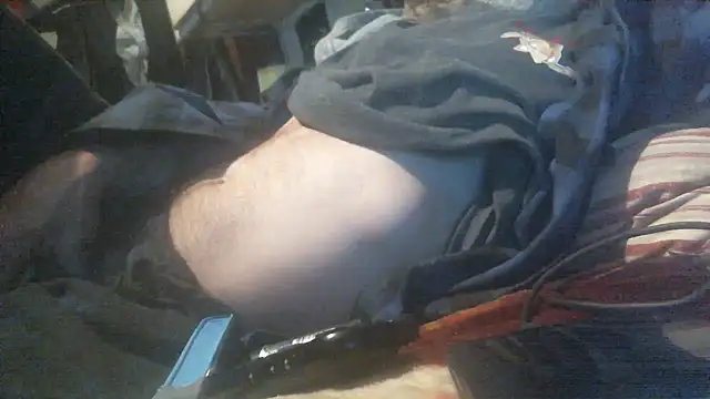 Snapshot of hahard1onestill chatting on 01-11-26, 05:51 hahard1onestill online show from 01-11-26, 05:51