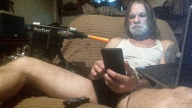 Snapshot of hahard1onestill chatting on 01-16-26, 04:00 hahard1onestill online show from 01-16-26, 04:00