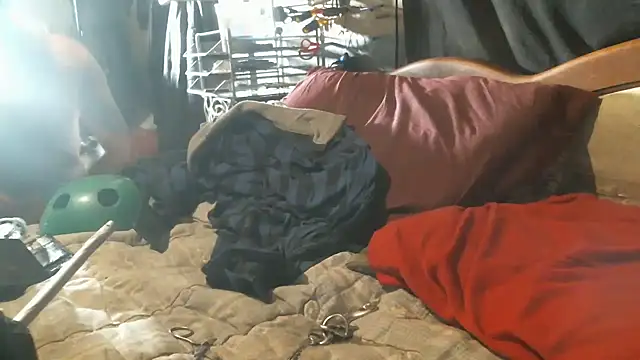 Snapshot of hahard1onestill chatting on 02-03-26, 04:56 hahard1onestill online show from 02-03-26, 04:56