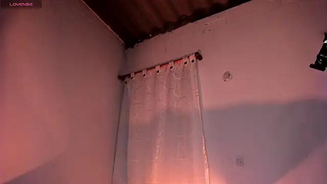 adara evanss online show from 04-25-26, 12:46
