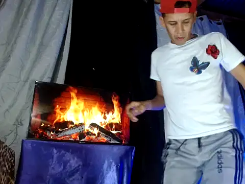 Hidden Fantasies online show from 11-06-25, 11:15