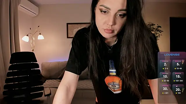 Viki Bellson online show from 03-21-25, 07:02