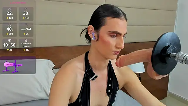 shantall skinny online show from 12-15-25, 04:39