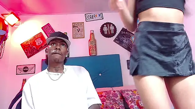 Snapshot of lili_roussi chatting on 01-14-26, 09:52 lili roussi online show from 01-14-26, 09:52