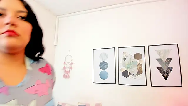 Snapshot of dullce77 chatting on 09-29-25, 07:19 dullce77 online show from 09-29-25, 07:19