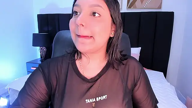 Snapshot of dullce77 chatting on 03-11-26, 07:42 dullce77 online show from 03-11-26, 07:42