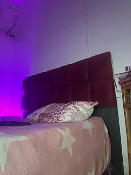 iamsara 21 online show from 07-22-26, 04:26