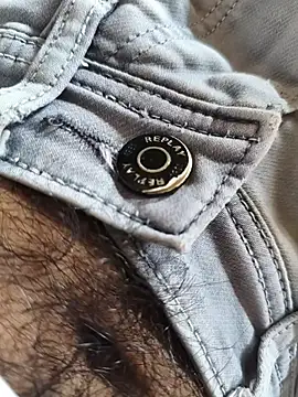 Mr skywalker online show from 10-27-25, 05:33