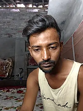 India HOT23 online show from 11-15-25, 04:21