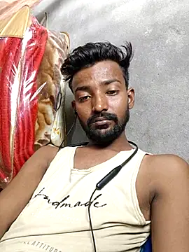 India HOT23 online show from 05-16-26, 06:54