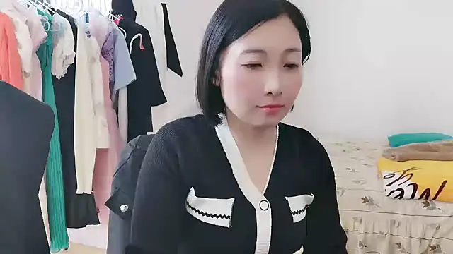 Snapshot of Rachel-6600 chatting on 11-20-25, 04:12 Rachel-6600 online show from 11-20-25, 04:12