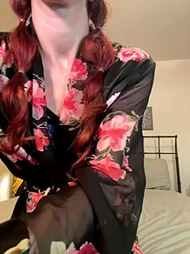 SusieandLacey online show from 11-03-25, 12:24