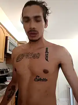 Snapshot of HazelEyedJay420 chatting on 03-17-25, 06:32 HazelEyedJay420 online show from 03-17-25, 06:32