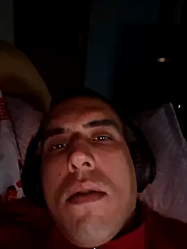 Snapshot of marco199077 chatting on 03-24-26, 02:27 marco199077 online show from 03-24-26, 02:27