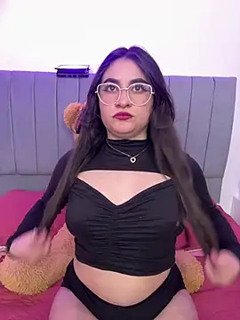Snapshot of HADARA__ chatting on 02-18-26, 08:10 HADARA online show from 02-18-26, 08:10