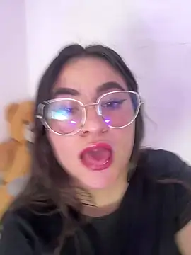 Snapshot of HADARA__ chatting on 04-08-26, 10:54 HADARA online show from 04-08-26, 10:54