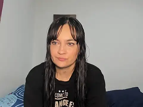 megan milf79 online show from 10-24-25, 02:46