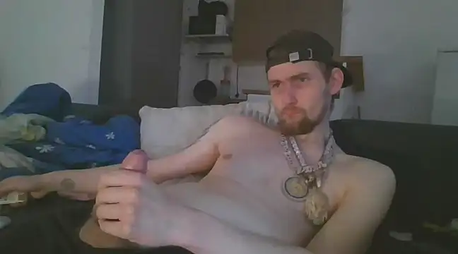 ThePython666 online show from 03-17-25, 07:46