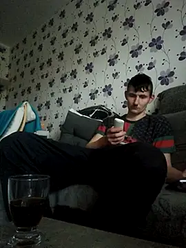 ThePython666 online show from 11-01-25, 02:41