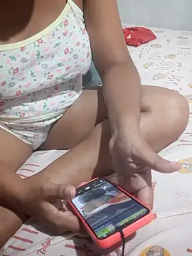 Snapshot of Sydneyputinha chatting on 10-19-25, 03:29 Sydneyputinha online show from 10-19-25, 03:29