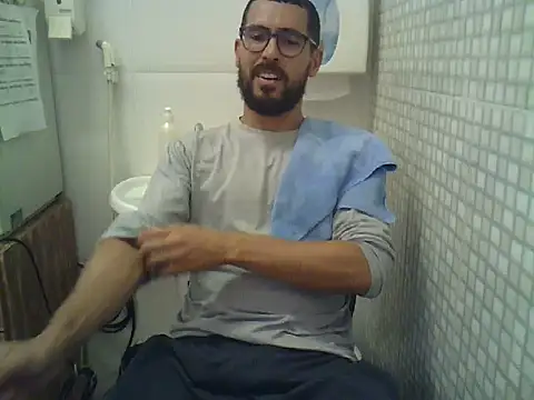 pdasgyn online show from 10-27-25, 02:32