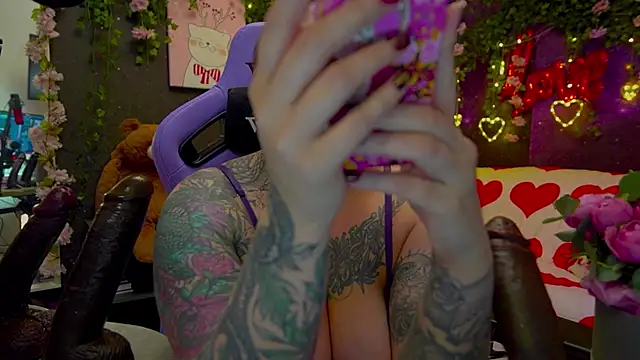 Snapshot of BlackedBarbie chatting on 02-15-26, 07:10 BlackedBarbie online show from 02-15-26, 07:10