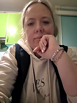 Irina3718 online show from 12-15-25, 09:52