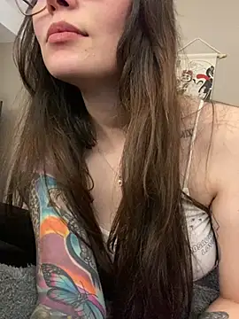 Snapshot of Te_para_2 chatting on 03-12-25, 04:08 Te para 2 online show from 03-12-25, 04:08