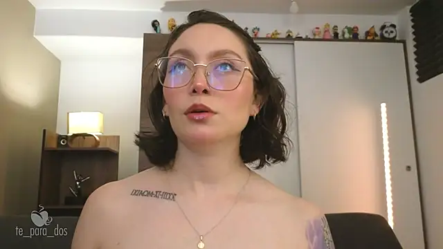 Snapshot of Te_para_2 chatting on 09-10-25, 04:18 Te para 2 online show from 09-10-25, 04:18