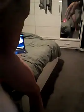 Snapshot of Nick-Ox chatting on 11-13-25, 05:56 Nick-Ox online show from 11-13-25, 05:56