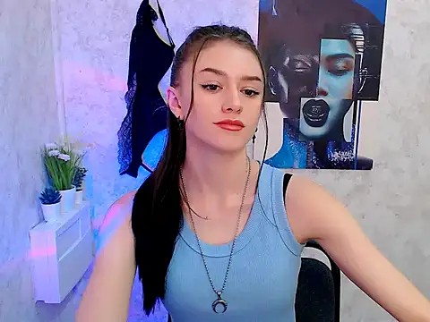 LanaTey online show from 12-14-25, 10:03