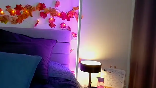 SweetDarling7 online show from 11-13-25, 01:21