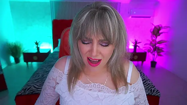 CandyLadyyy online show from 06-27-26, 08:47