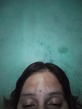 Snapshot of VictoriaLuxe chatting on 01-12-26, 05:01 VictoriaLuxe online show from 01-12-26, 05:01